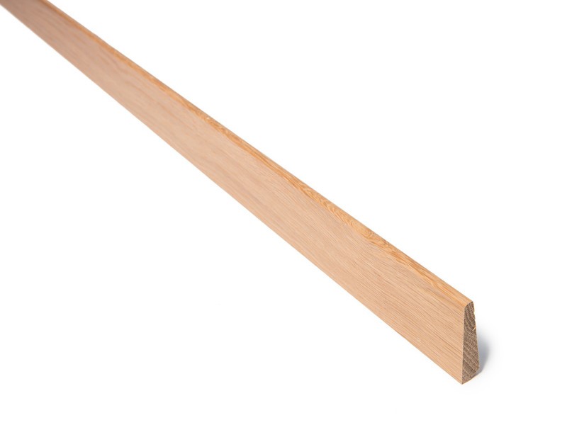 15x45 Fotlist Skrå eik lakkert